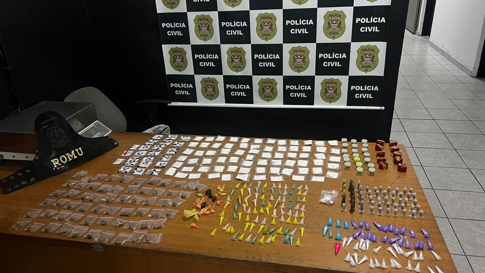 GCM localiza 403 porções de entorpecentes e detém suspeitos de furto