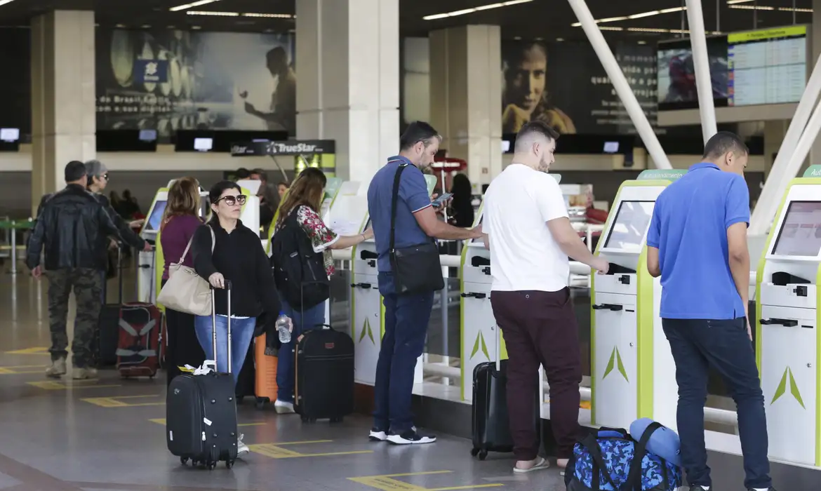 Programa de passagens aéreas acessíveis deve ser lançado em junho