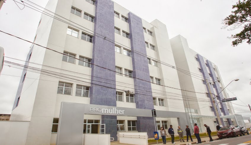 Secretário de Saúde de SP visita prédio da Maternidade Municipal de Mogi