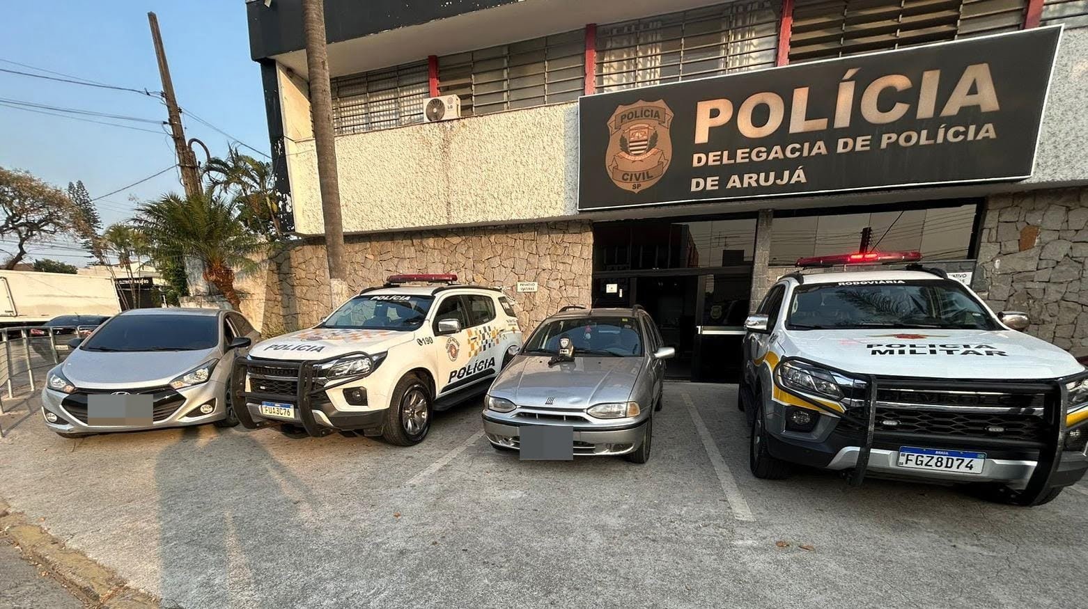 Rastreamento por radar ajuda polícia a prender suspeitos com carros furtados