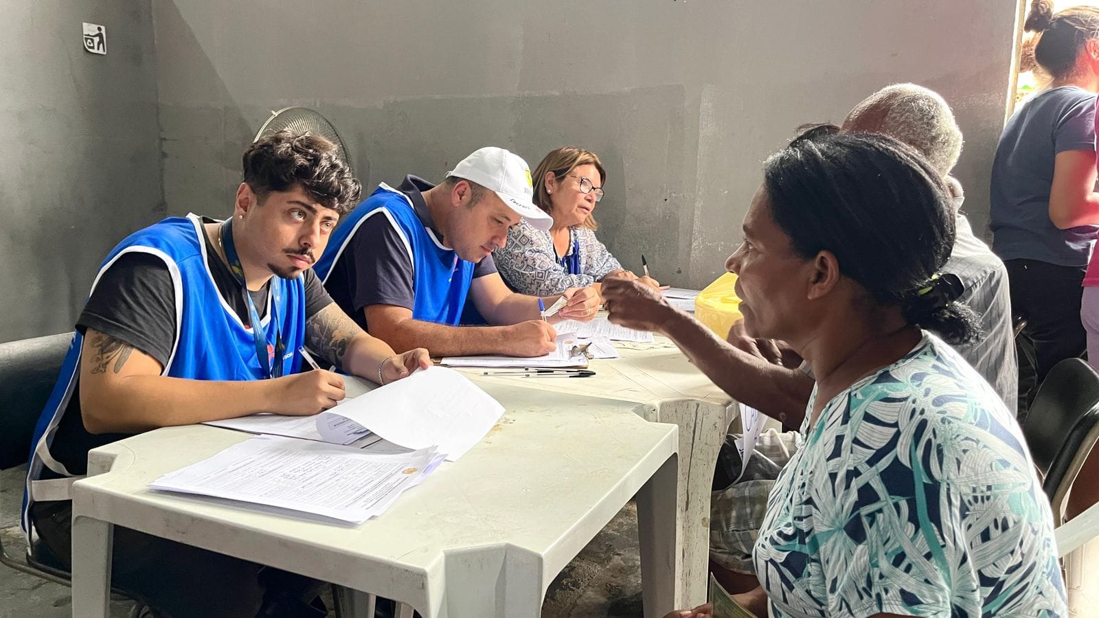 Itaquá oferece declaração de falta ou atraso no trabalho para moradores vítimas de enchentes