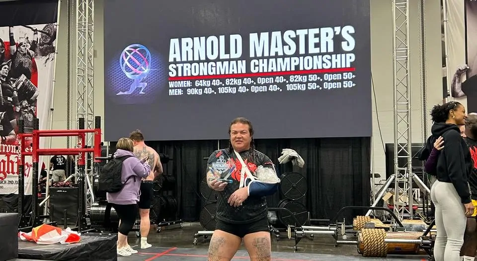 Atleta de Suzano rompe tendão do bíceps, mas conquista vice-campeonato nos EUA
