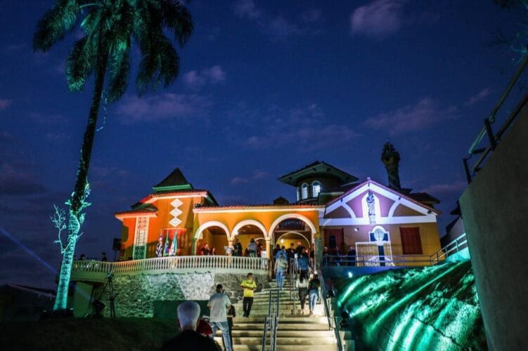 Museu das Favelas chega a Ferraz de Vasconcelos com exposição itinerante gratuita