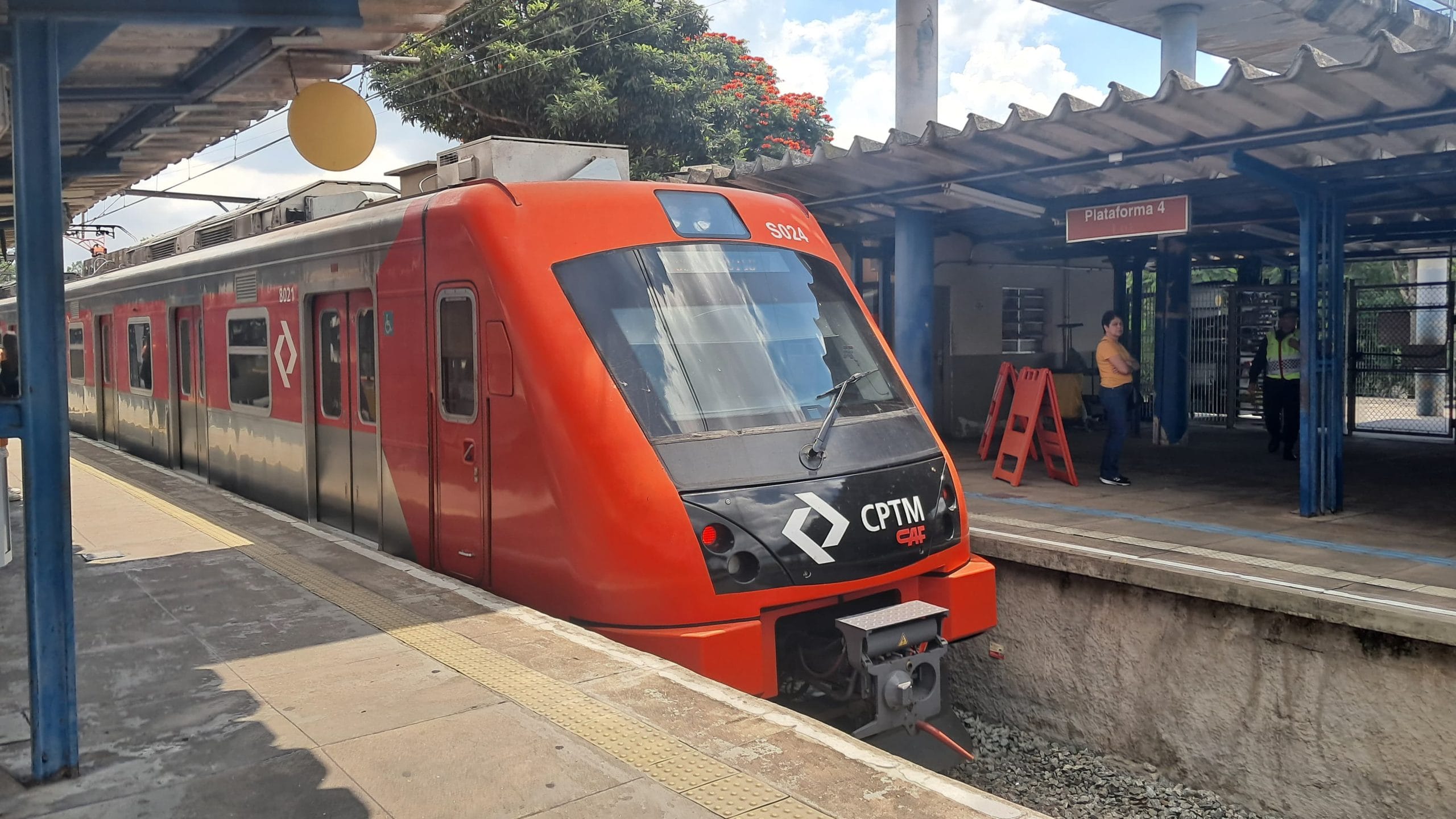 Ferroviários da CPTM decretam greve contra concessão das Linhas 11, 12 e 13