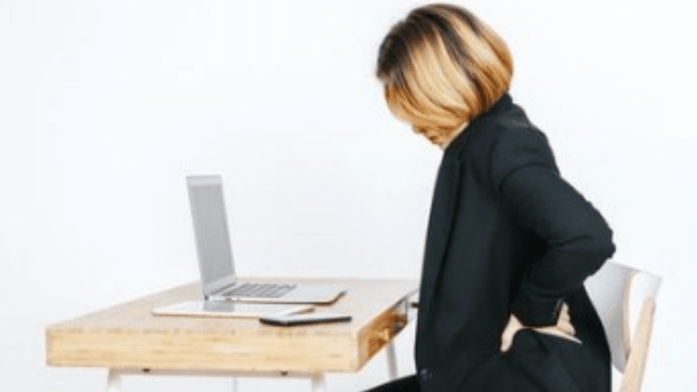 Entenda os impactos na saúde antes e depois da menopausa