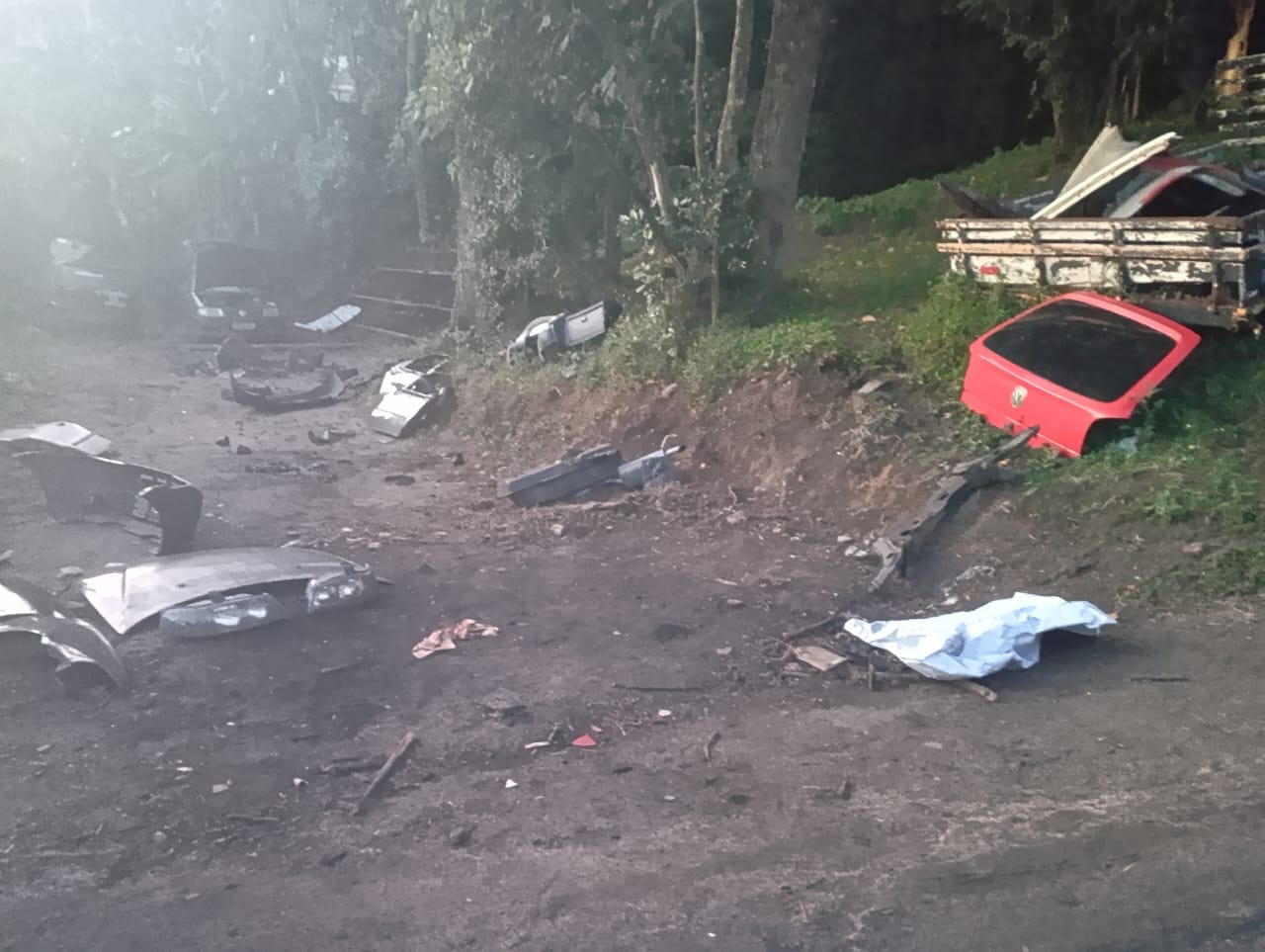 PM descobre desmanche com peças de veículos furtados em Suzano após denúncia anônima