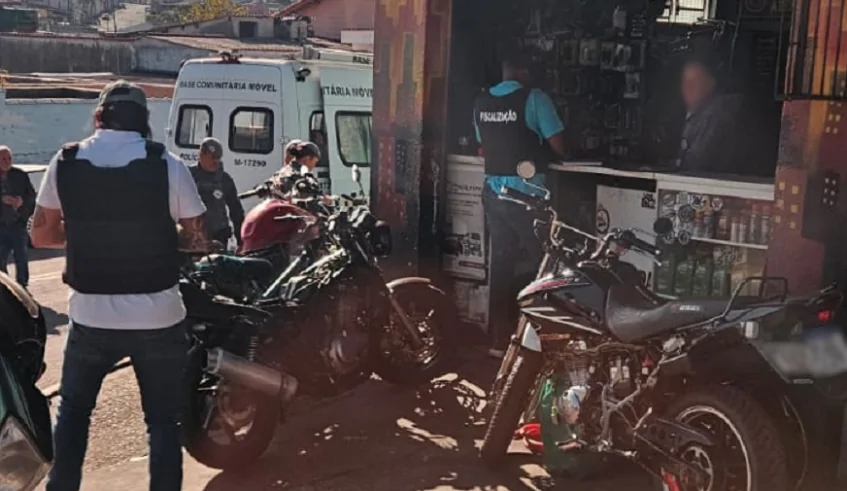Operação conjunta fiscaliza comércio de peças de motocicletas em Mogi das Cruzes