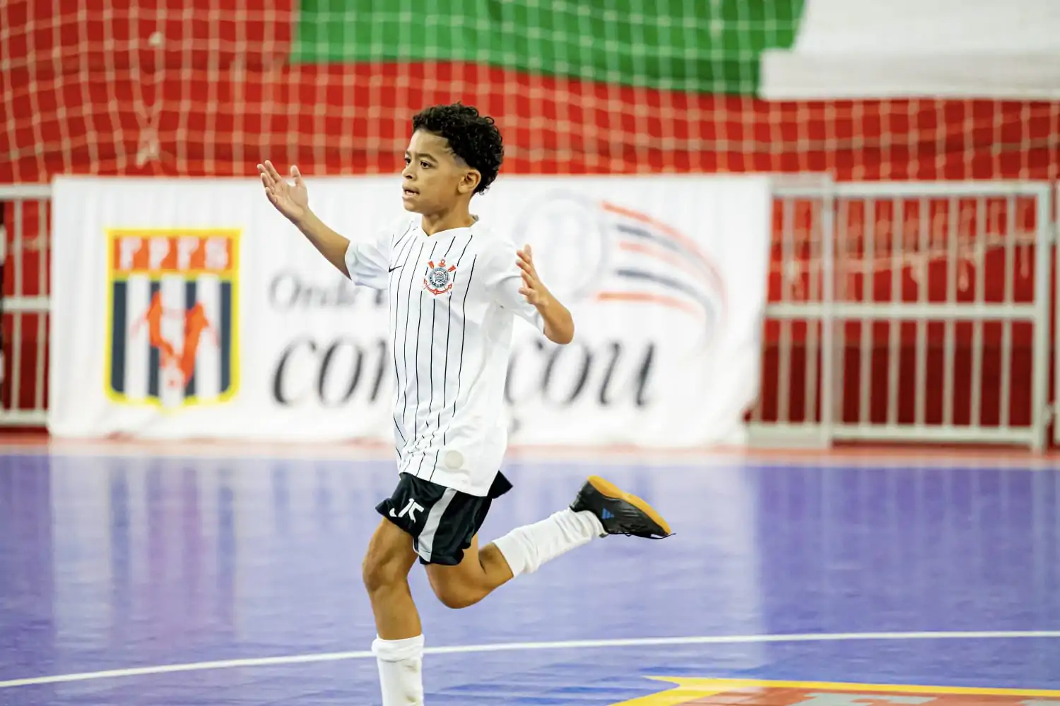 Conheça o atleta mogiano que chegou às categorias de base do Corinthians aos 9 anos