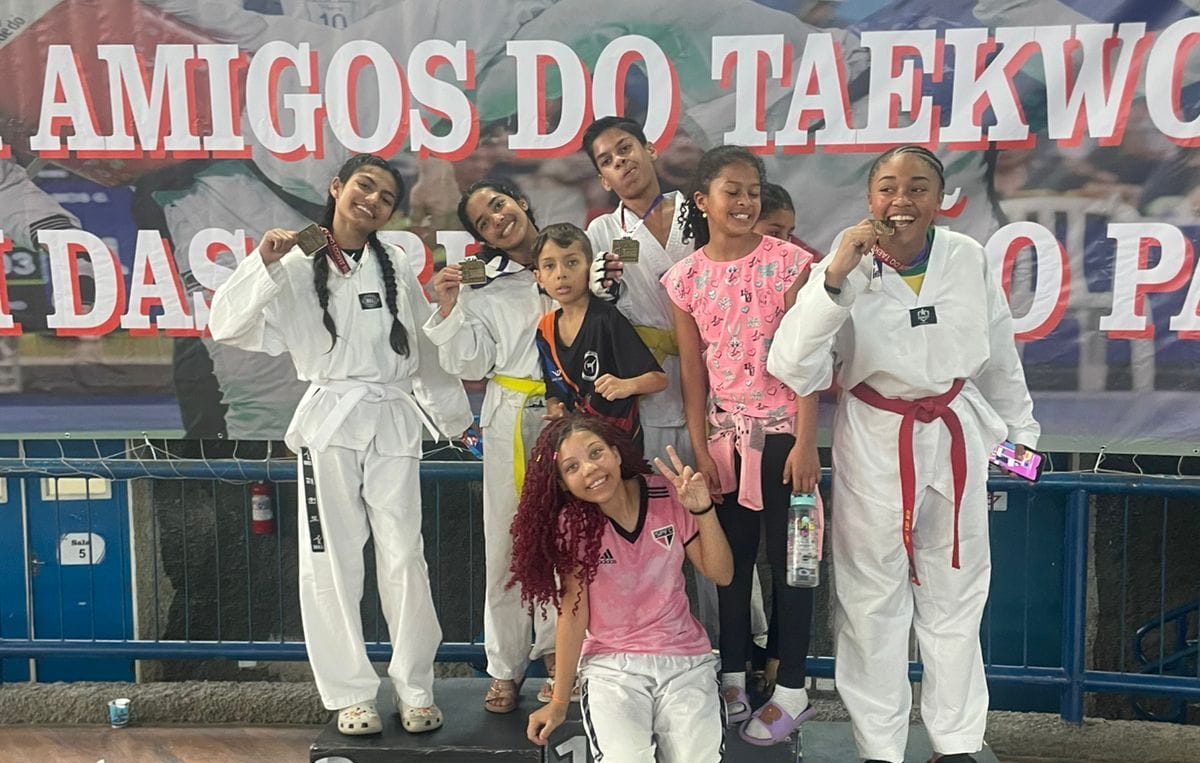 Arujá é destaque com 19 ouros na 5ª Copa dos Amigos do Taekwondo