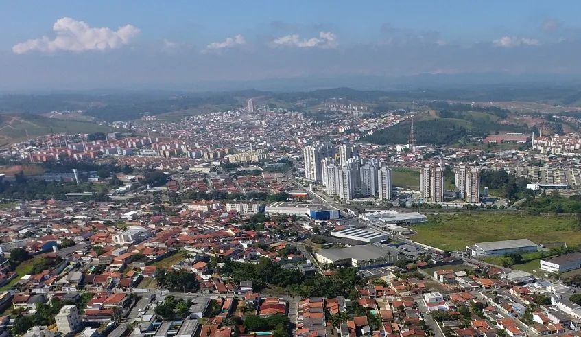 Semae repara 30 vazamentos em tubulações da região leste de Mogi
