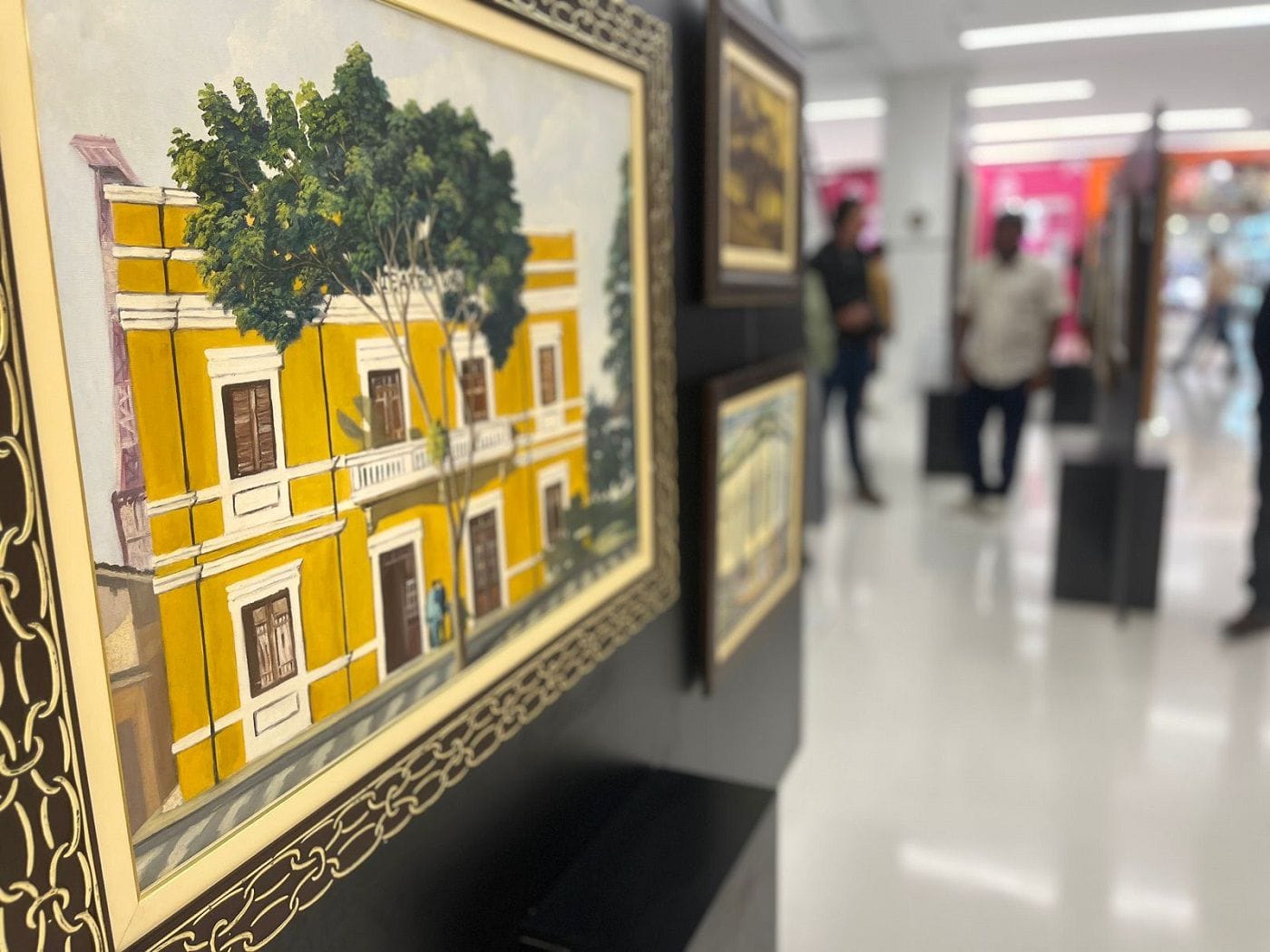 Exposição 'Mogi das Cruzes, Ontem e Hoje' chega ao Patteo Urupema Shopping