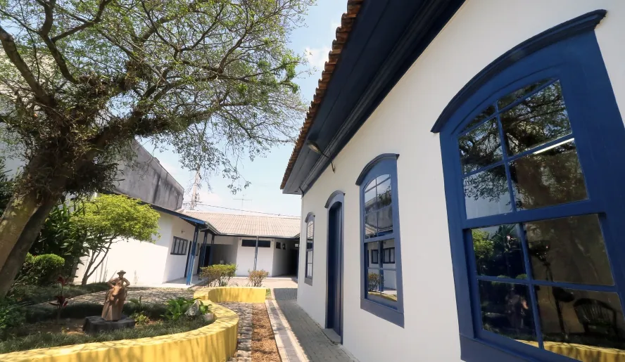 Exposição no Museu Mogiano reúne obras sobre São Francisco de Assis