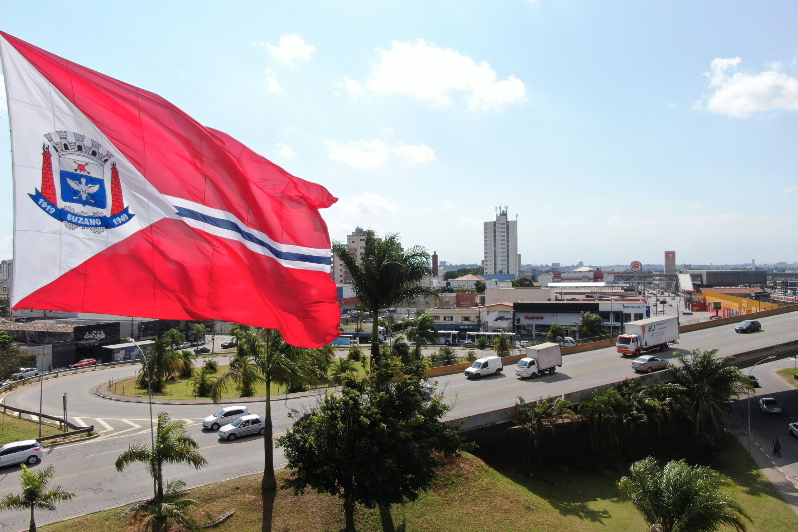 Dia da Consciência Negra: veja o que abre e fecha em Suzano durante o feriado prolongado