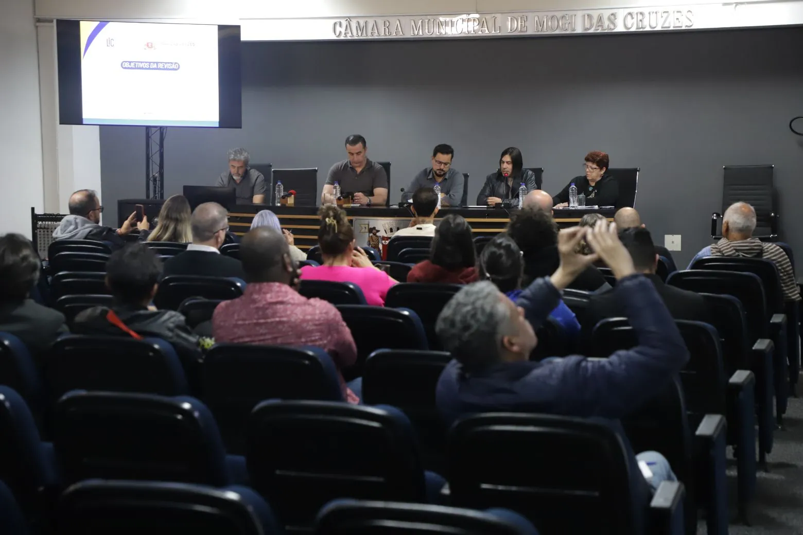 Prefeitura e Câmara de Mogi das Cruzes discutem atualização da LIC em audiência pública