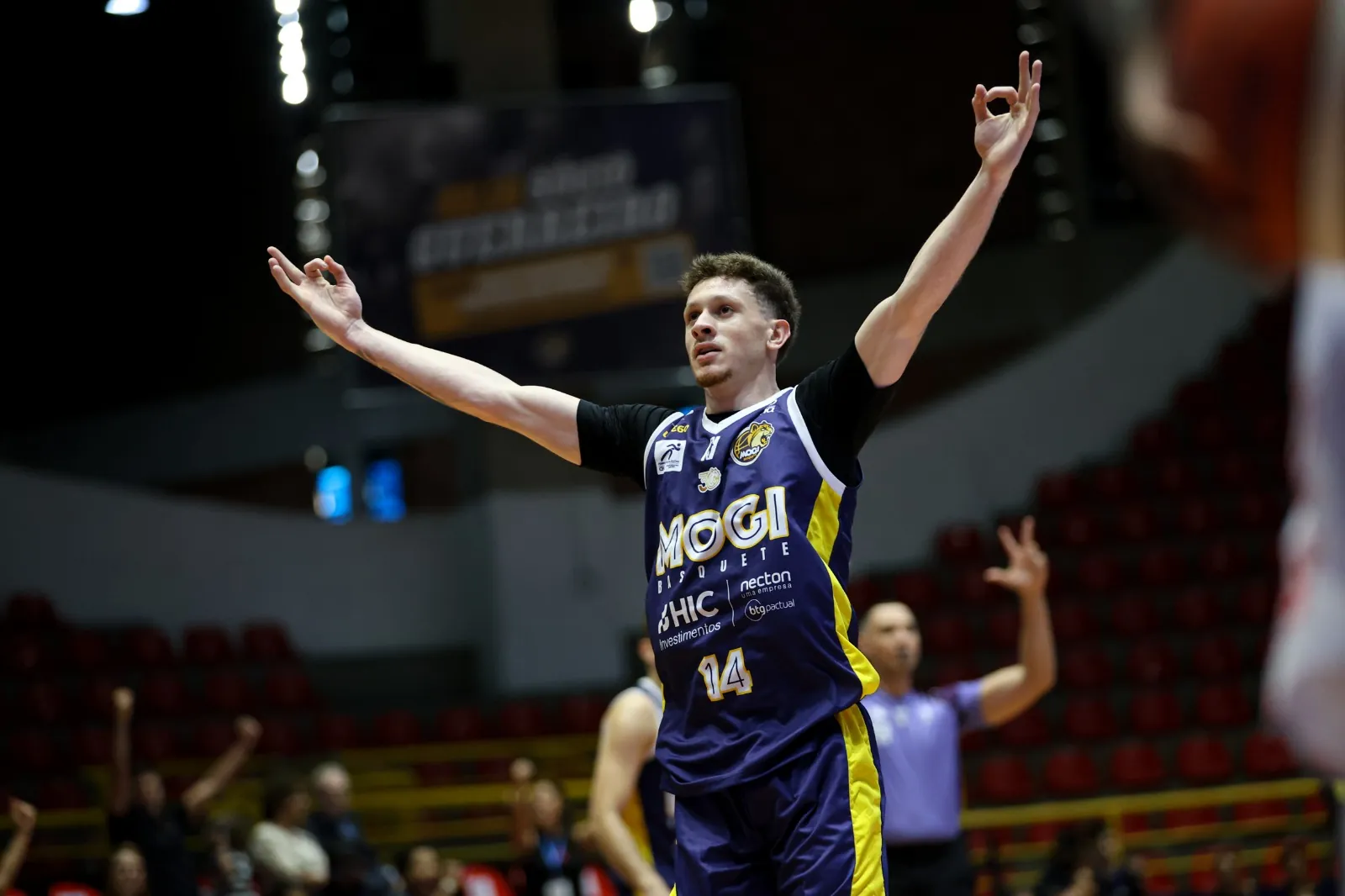 Mogi Basquete encara o Rio Claro nesta sexta-feira (14) pela oitava rodada do NBB