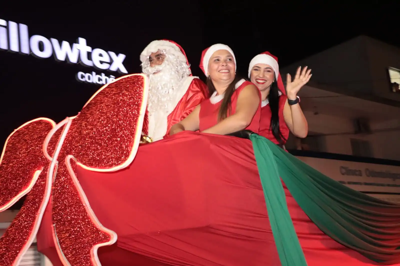 Suzano terá chegada do Papai Noel e 'Acender das Luzes' nesta sexta-feira (5)