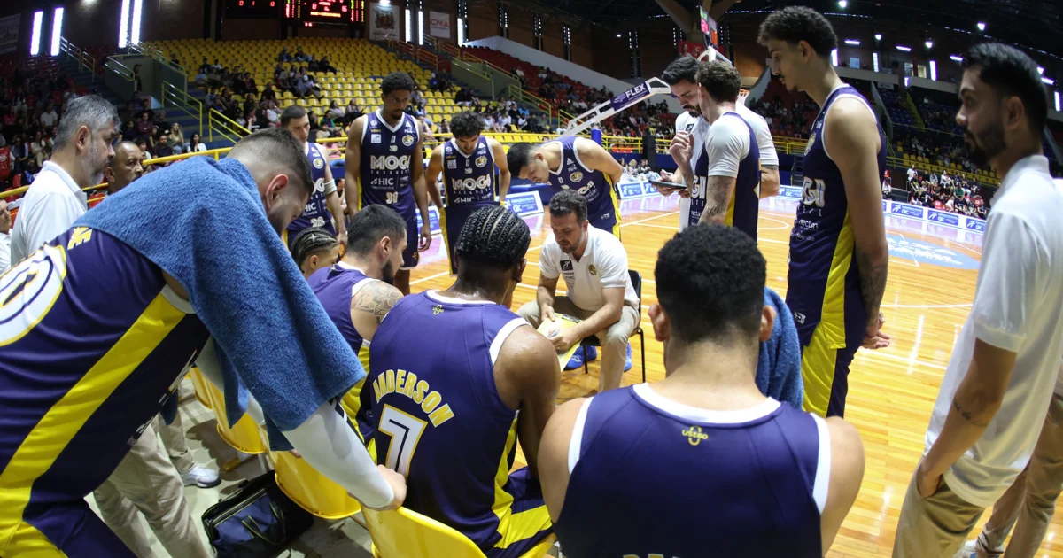 Mogi Basquete enfrenta o Brasília nesta terça-feira pelo NBB
