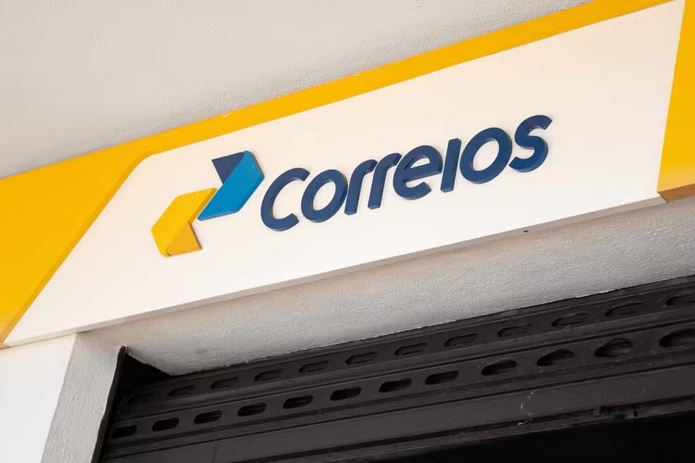 Correios preveem até 15 mil demissões voluntárias e fechamento de mil agências
