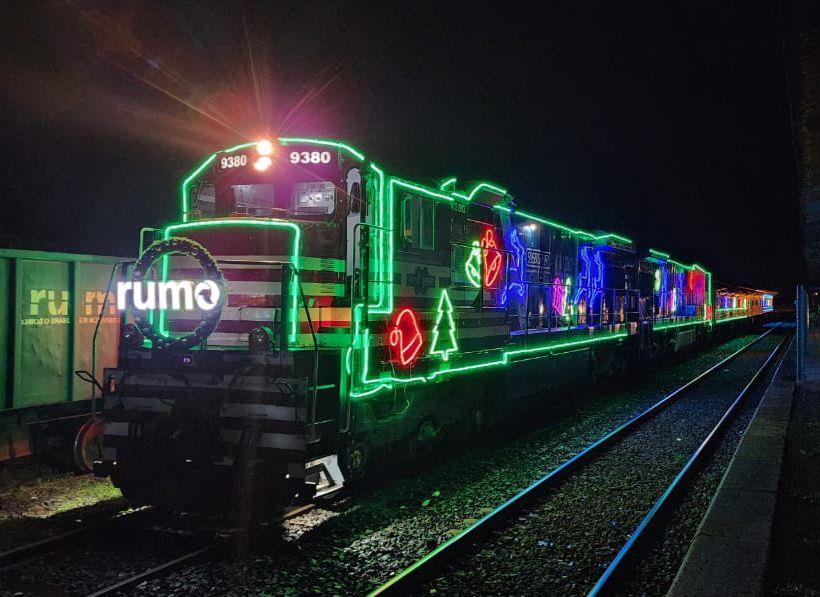 Trem Iluminado passa em cidades do Alto Tietê neste domingo; veja programação