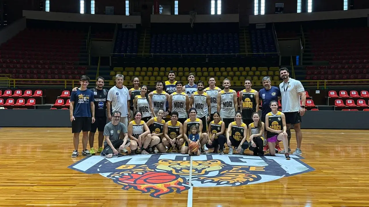 Imot Sports e Mogi Basquete em quadra pelo desenvolvimento do esporte