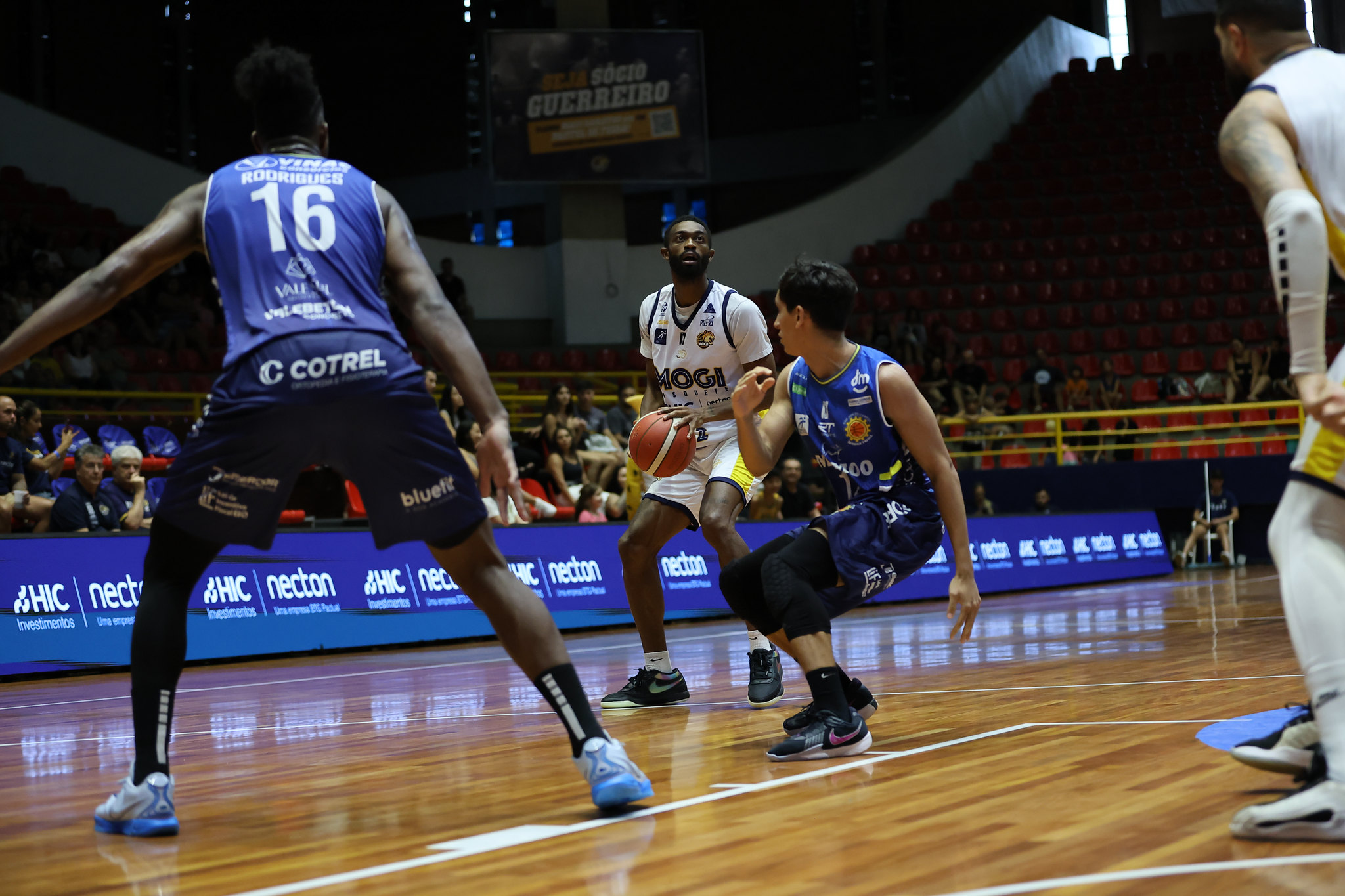 Mogi Basquete encara o União Corinthians fora de casa pelo NBB CAIXA nesta sexta-feira