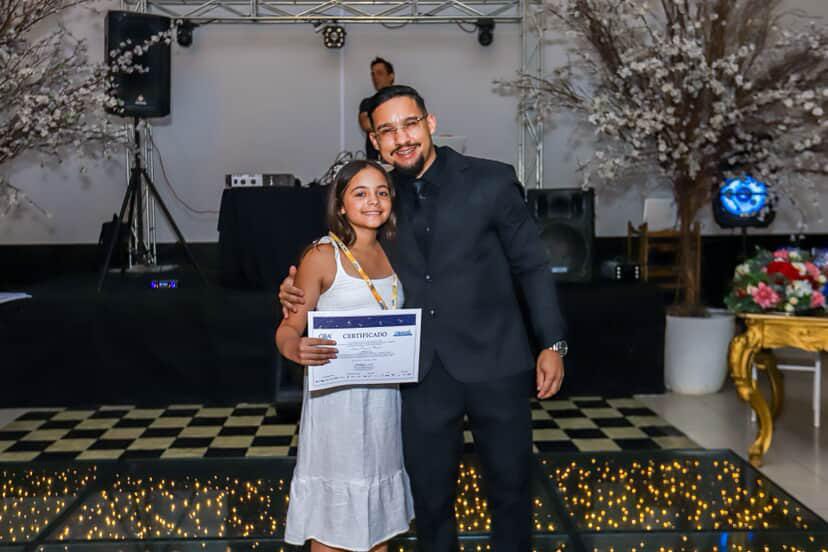 Itaquaquecetubense de 10 anos é vice-campeã da Olimpíada Brasileira de Foguetes