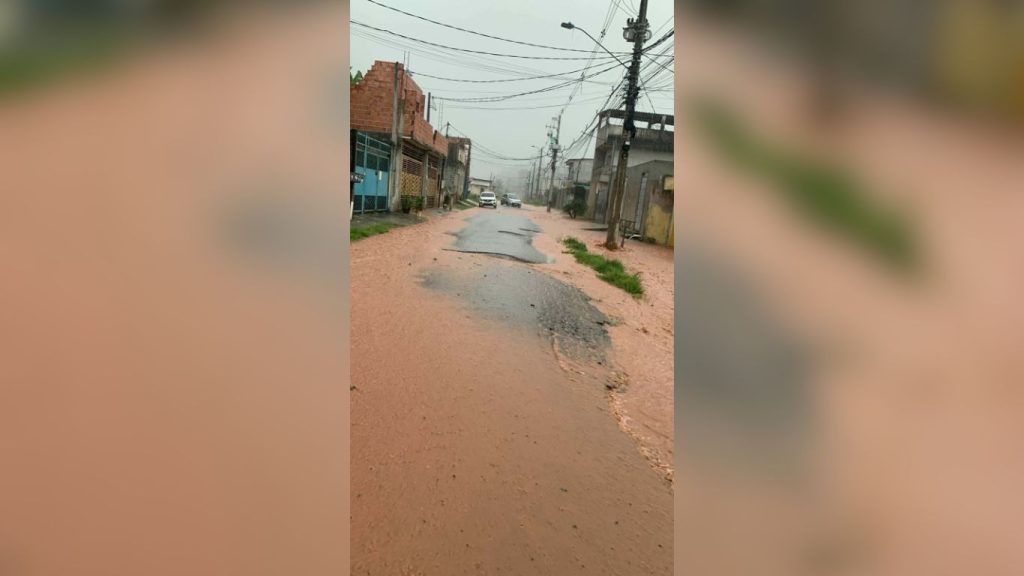 Rua fica localizada no bairro Recanto Mônica | Foto: Arquivo pessoal
