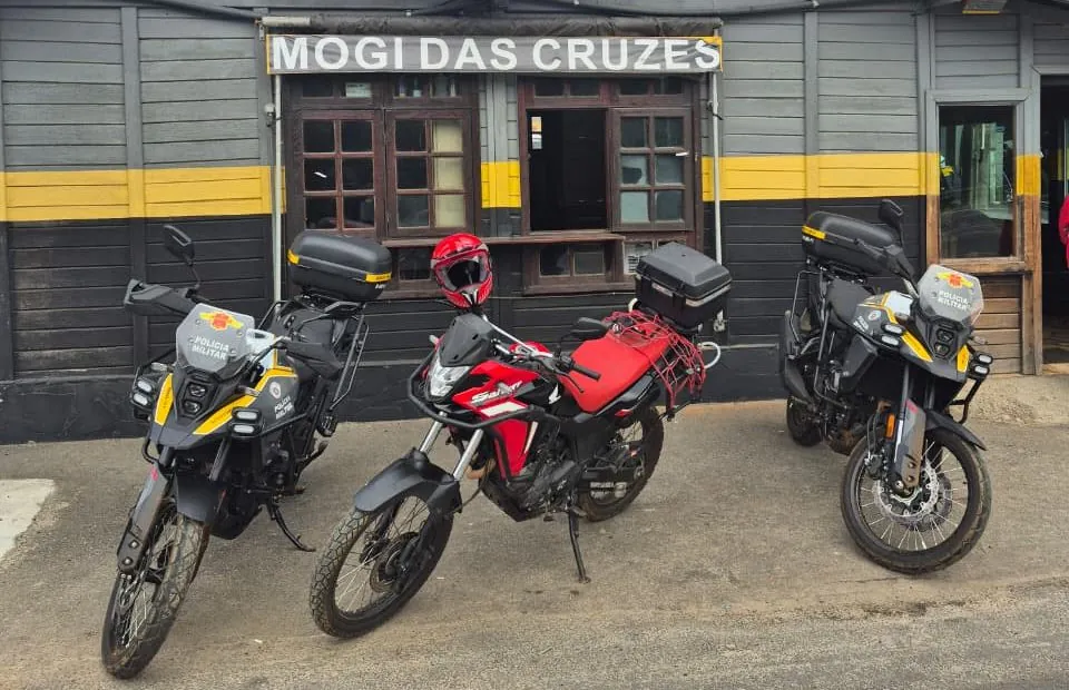 Polícia Rodoviária recupera moto furtada na Mogi-Bertioga