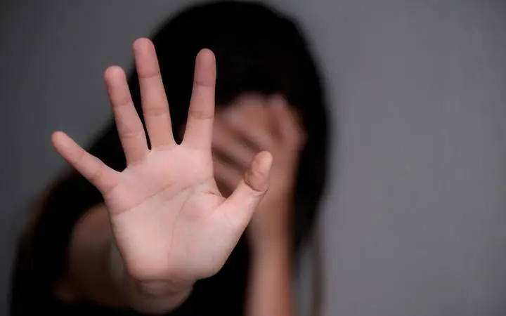 Destruindo corações de famílias