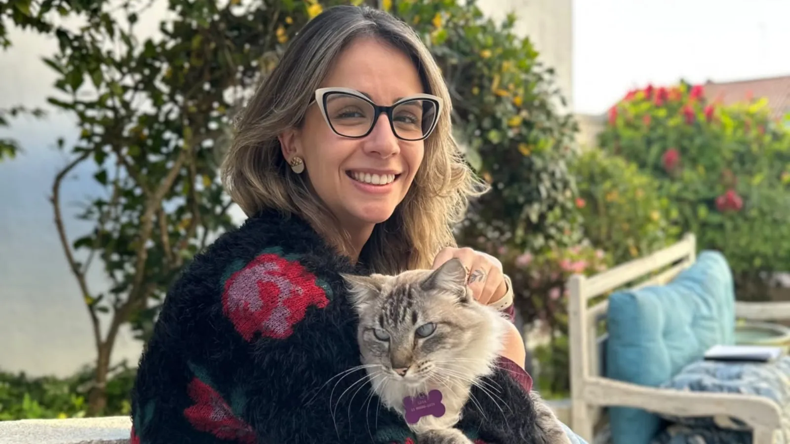 Veterinária reforça a necessidade de cuidados preventivos com pets idosos