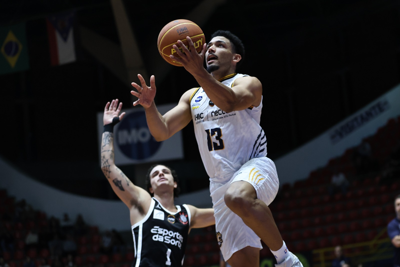 Mogi Basquete vence o Corinthians por 87 a 55 e mantém invencibilidade no Paulista 