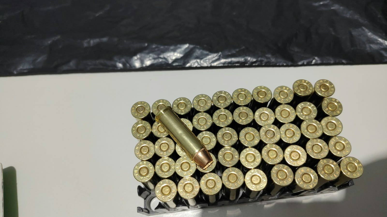 Polícia Militar apreende 50 munições durante abordagem em Itaquaquecetuba
