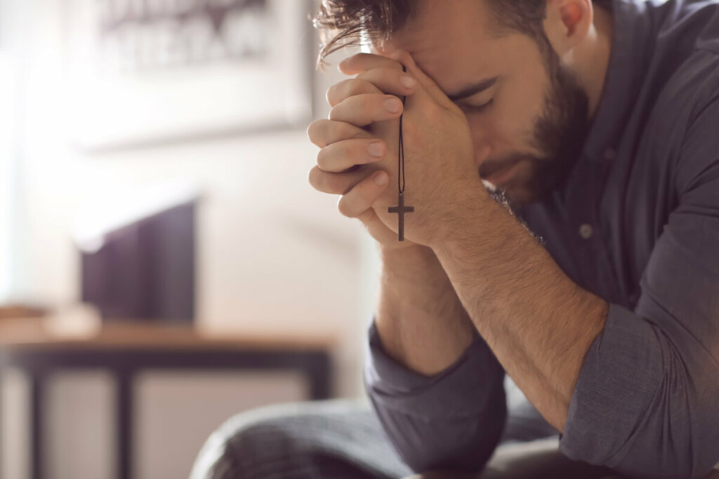 4 orações para celebrar o Dia de Nossa Senhora Rainha