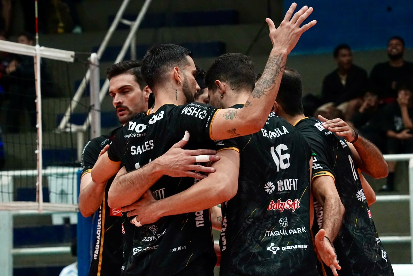 Vôlei Mania Itaquá enfrenta o Vôlei Renata na semifinal do Paulista nesta quarta-feira (7)