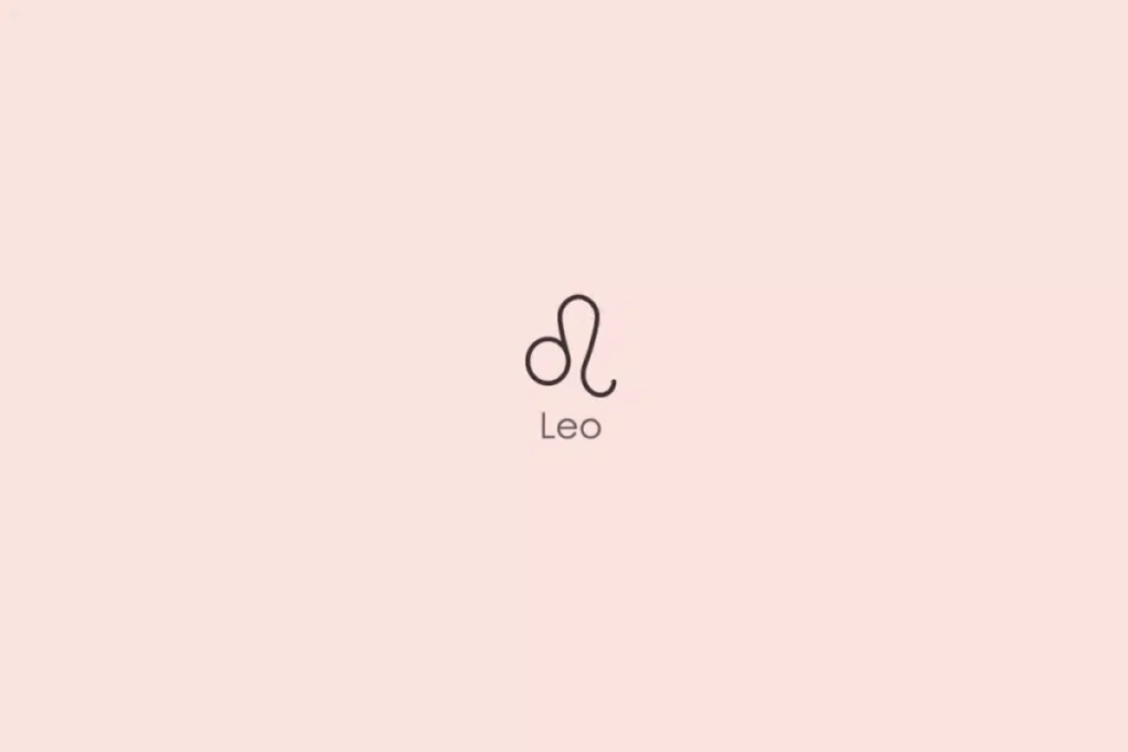 Ilustração minimalista do símbolo astrológico do signo de Leão, formado por linhas curvas que lembram uma juba e uma cauda, em tom escuro. Abaixo, aparece a palavra “Leo”, em inglês. O fundo é rosa-claro